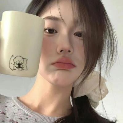 歌唱动荡的青春